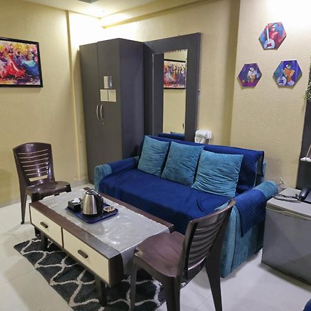 Hotel Mari Aai Residency Navi Mumbai Dış mekan fotoğraf