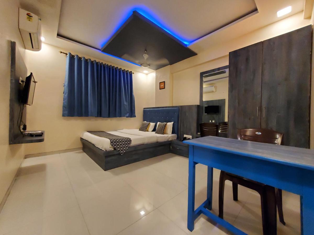 Hotel Mari Aai Residency Navi Mumbai Dış mekan fotoğraf