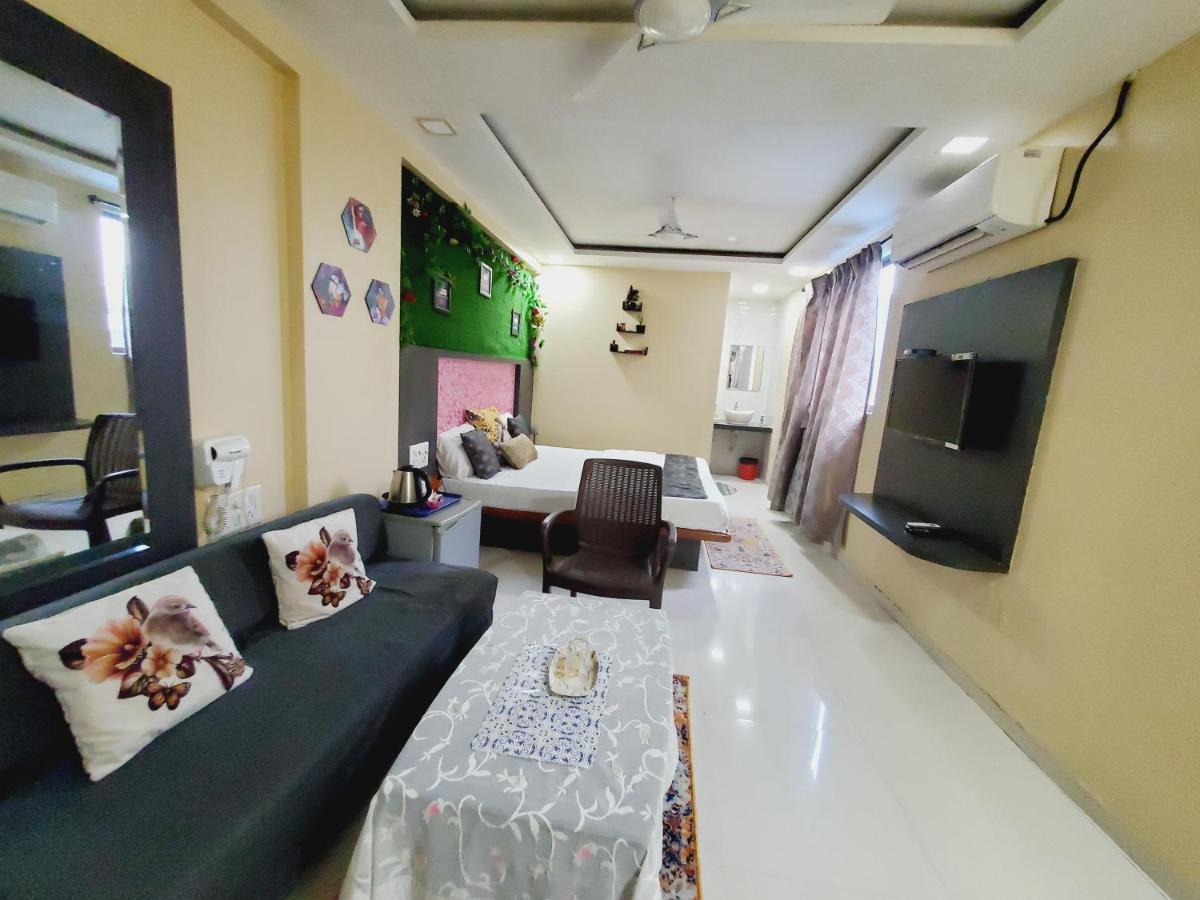 Hotel Mari Aai Residency Navi Mumbai Dış mekan fotoğraf