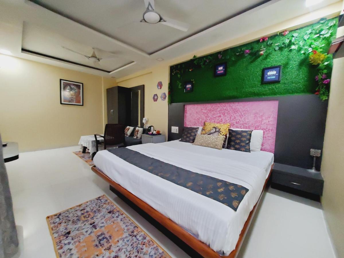 Hotel Mari Aai Residency Navi Mumbai Dış mekan fotoğraf