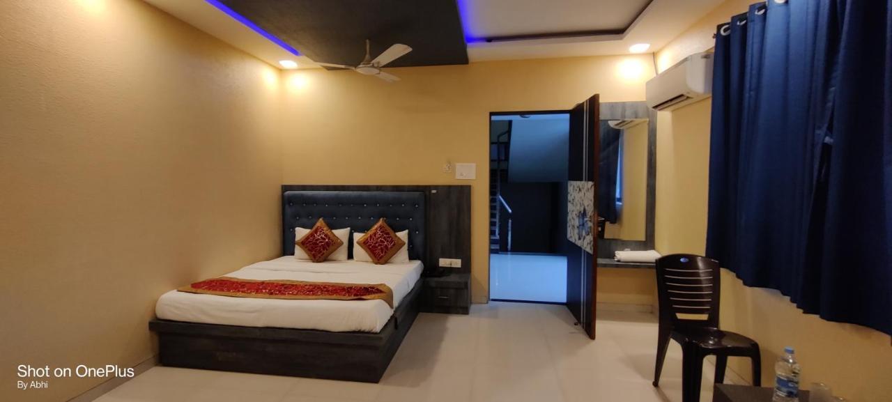 Hotel Mari Aai Residency Navi Mumbai Dış mekan fotoğraf