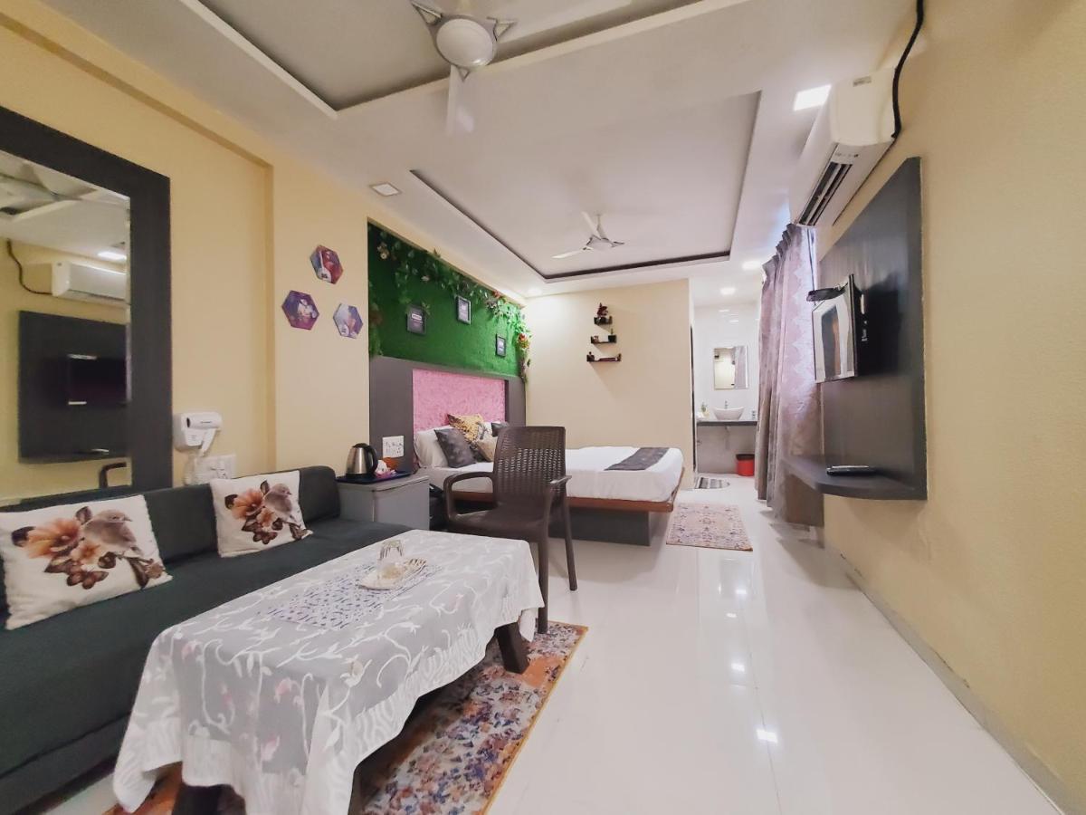 Hotel Mari Aai Residency Navi Mumbai Dış mekan fotoğraf