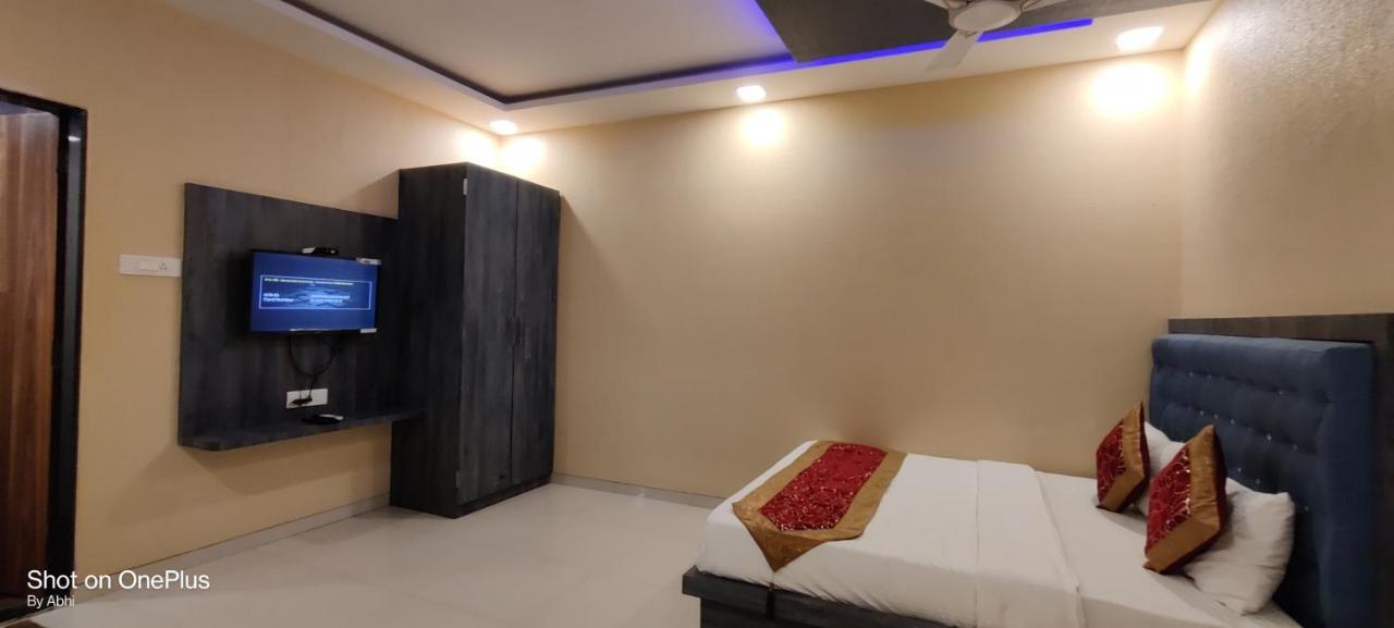 Hotel Mari Aai Residency Navi Mumbai Dış mekan fotoğraf