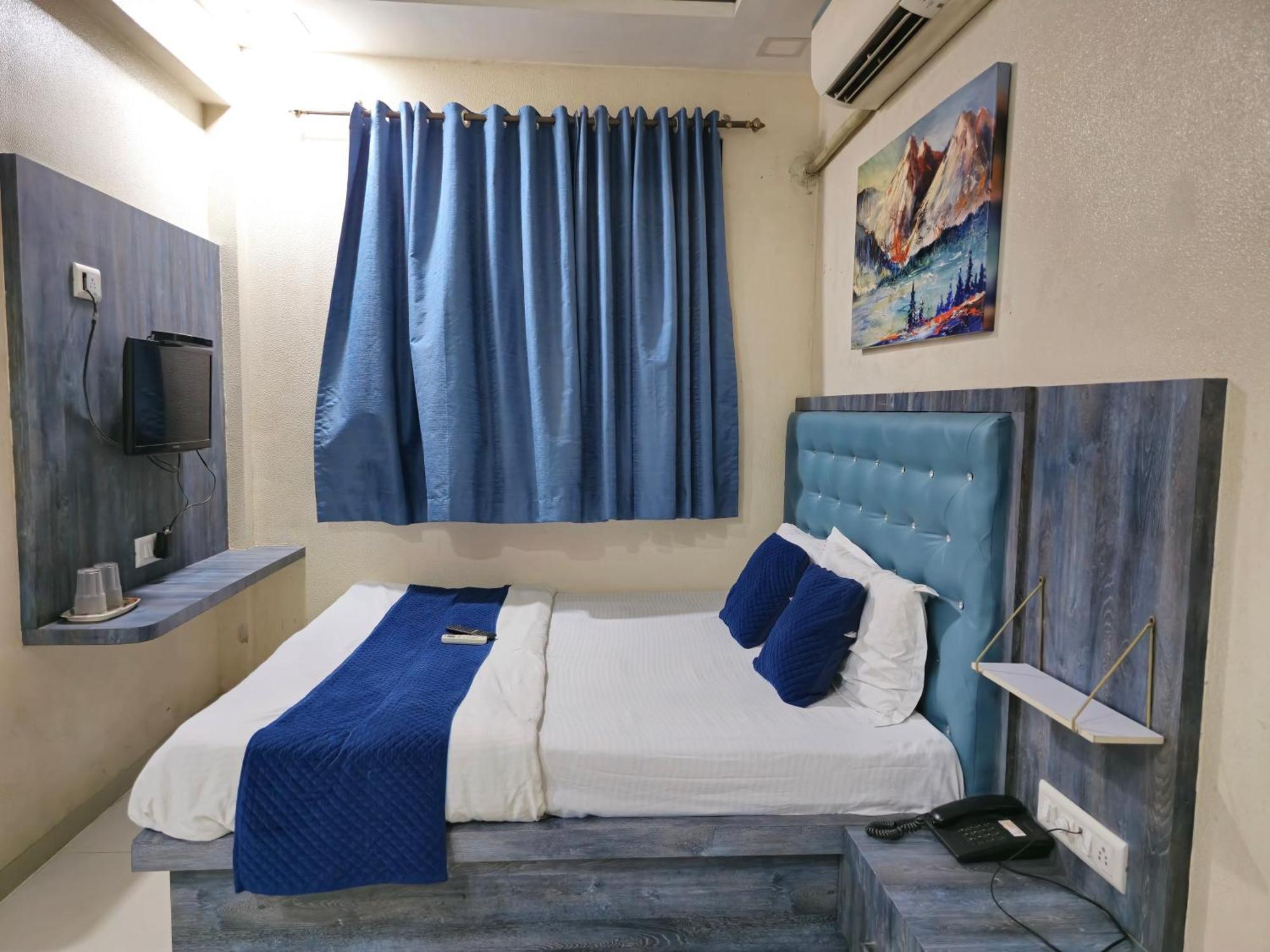 Hotel Mari Aai Residency Navi Mumbai Oda fotoğraf