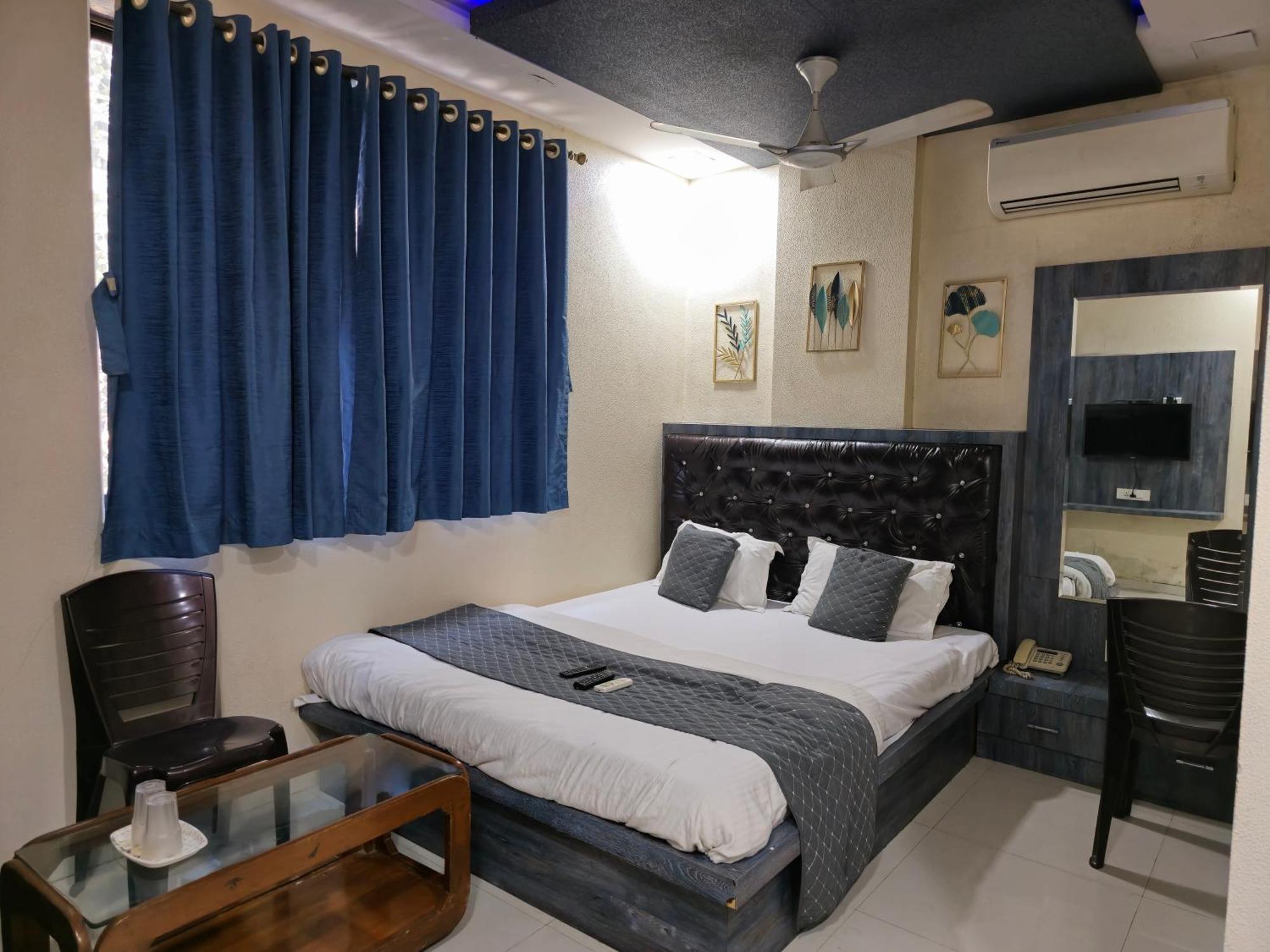 Hotel Mari Aai Residency Navi Mumbai Oda fotoğraf